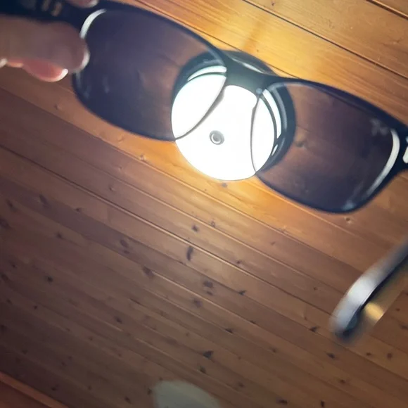 Used Maui jim mixed plate - Picture 7 of 7